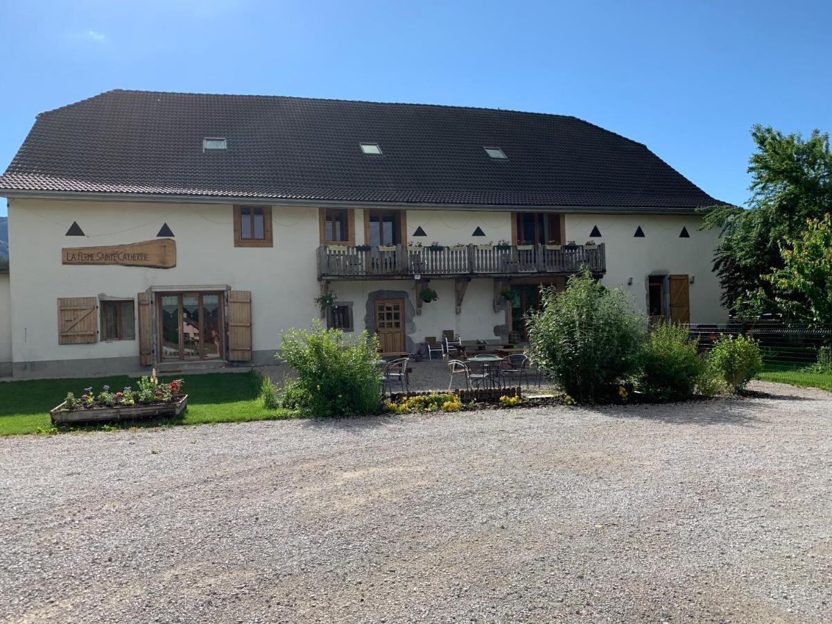 La Ferme Sainte Catherine Villa Тананж Екстериор снимка